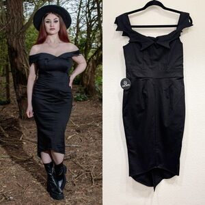 NWT Coven United Batwing Collar Wiggle Dress - Small